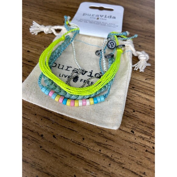 NWT Pura Vida Bracelet - Picture 1 of 2